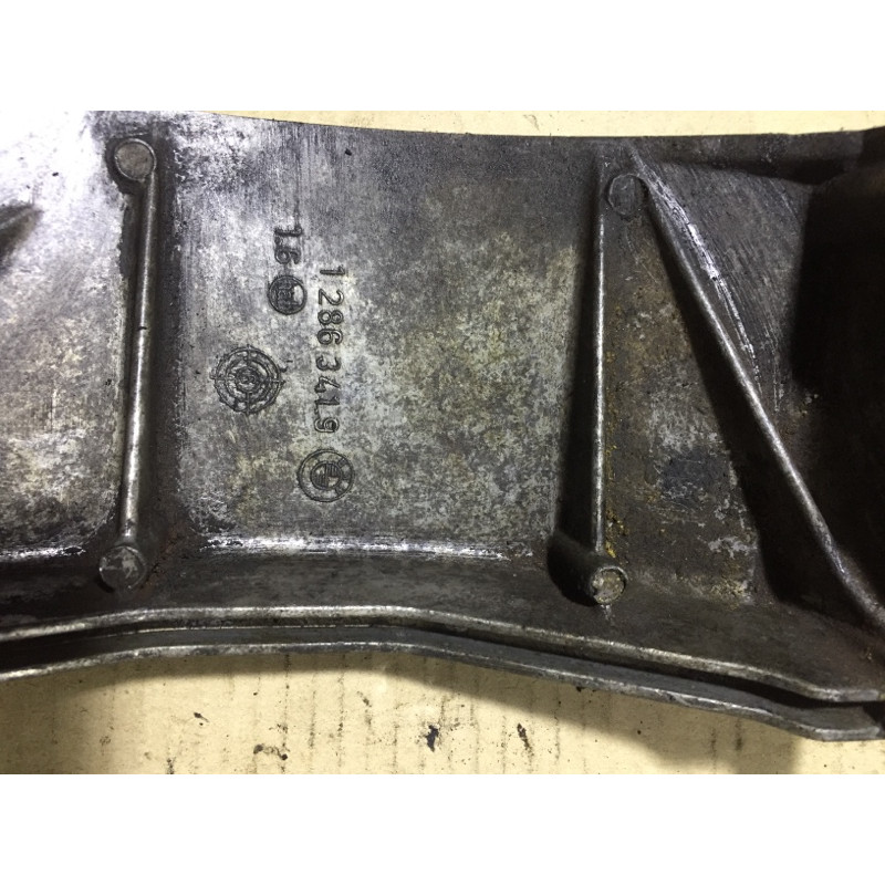 Кронштейн (двигун та елементи) BMW 5-series E34 11141286342