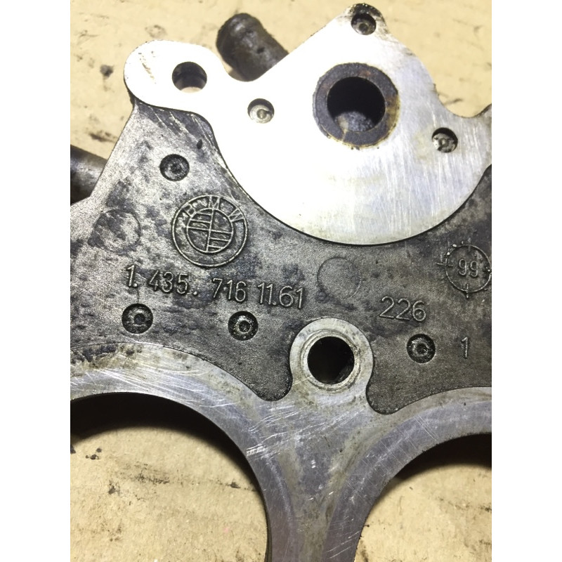 Кронштейн (двигатель и элементы) BMW 3-series E46 14357161161