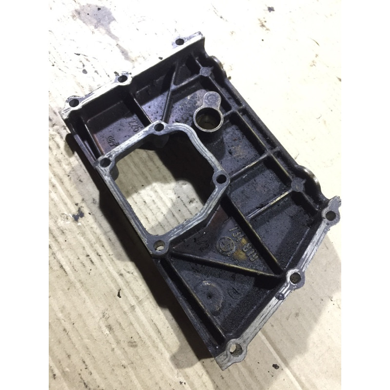 Передняя крышка мотора (двигатель и элементы) BMW 3-series E36 11141734820