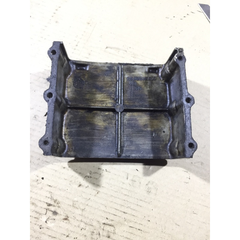 Крышка двигателя (двигатель и элементы) BMW 3-series E30 11502152809