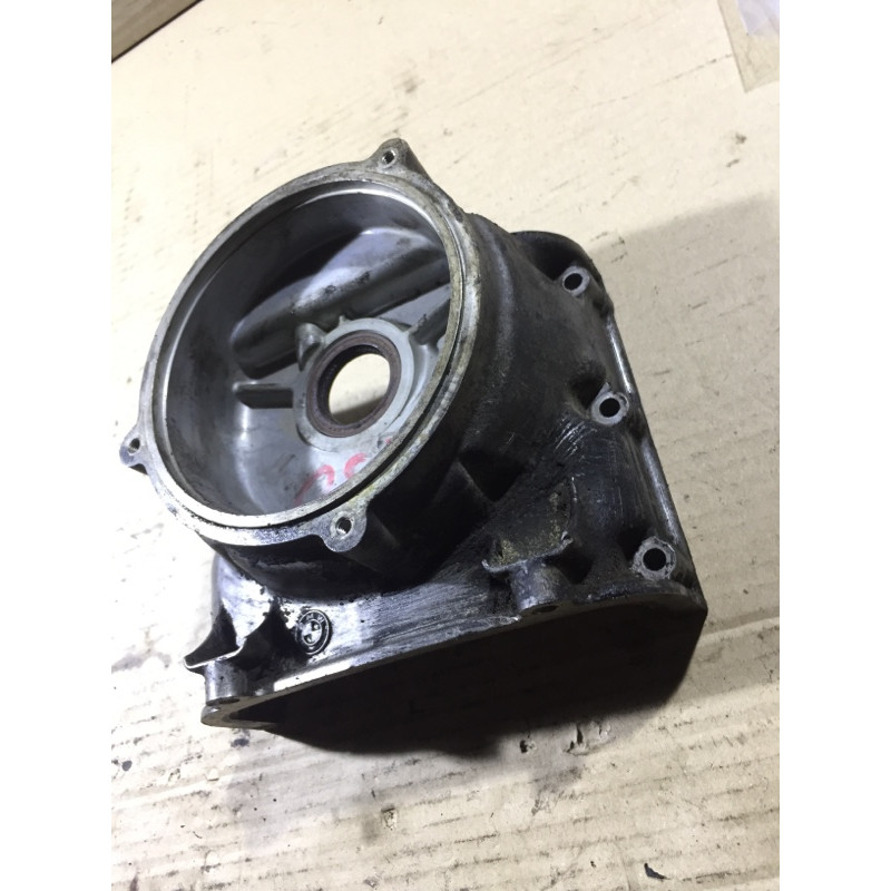 Передня кришка двигуна (двигун та елементи) BMW 5-series E34 11141277001