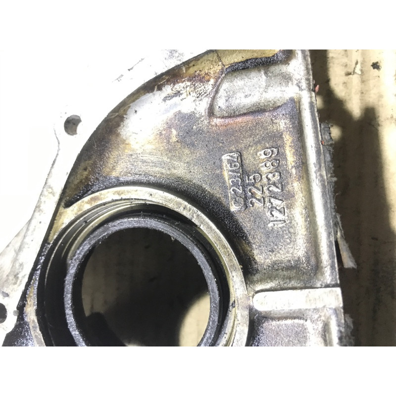 Передня кришка двигуна (двигун та елементи) BMW 5-series E34 11141272390
