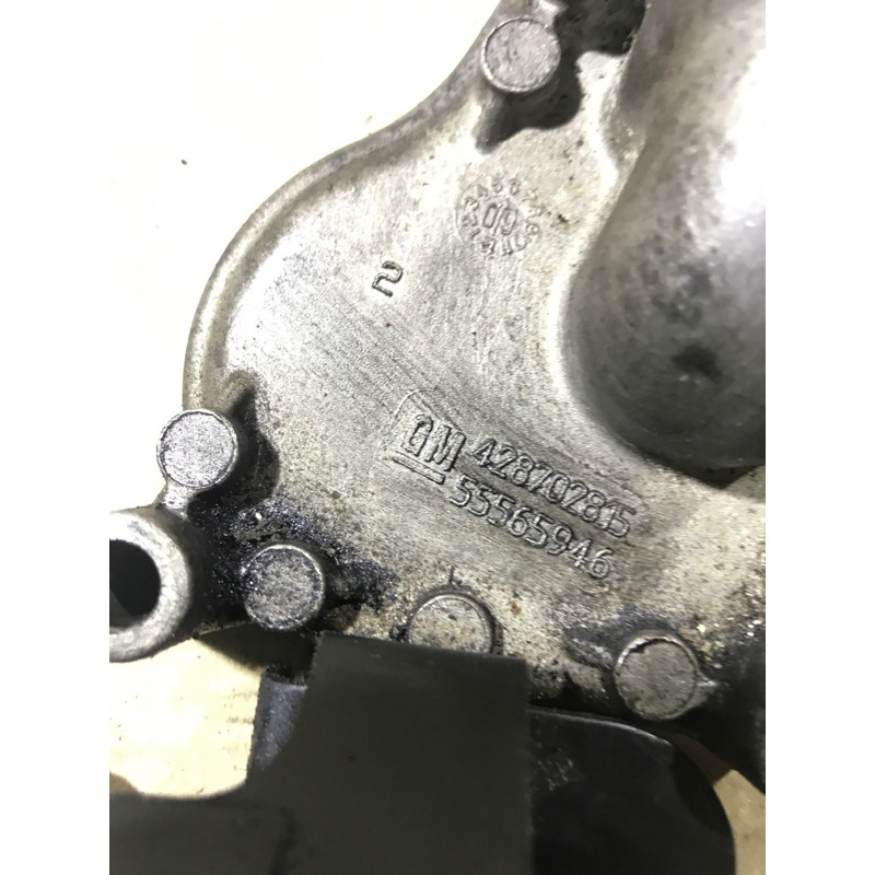 Маслозаливная горловина (двигатель и элементы) Opel Insignia A 2009 2.0 DTH 55565946