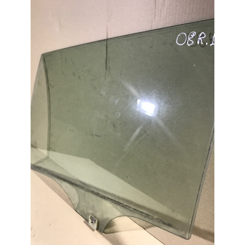 Стекло (кузов и элементы) Mazda 6 GG 2007 2.0 RF7J GS2A73511