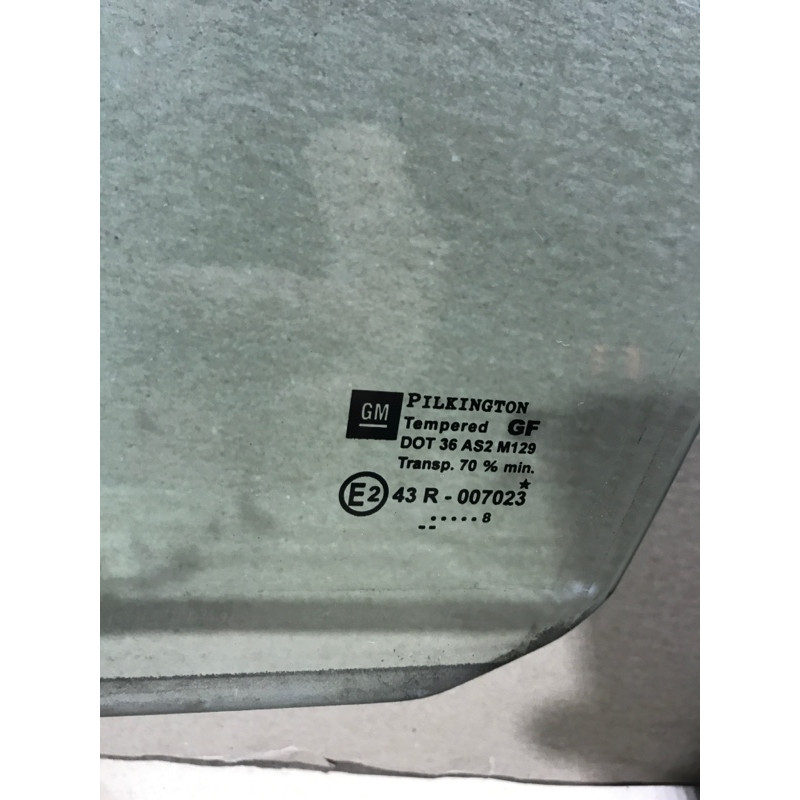 Стекло (кузов и элементы) Opel Vectra C 2008 2.2 YH 5161389