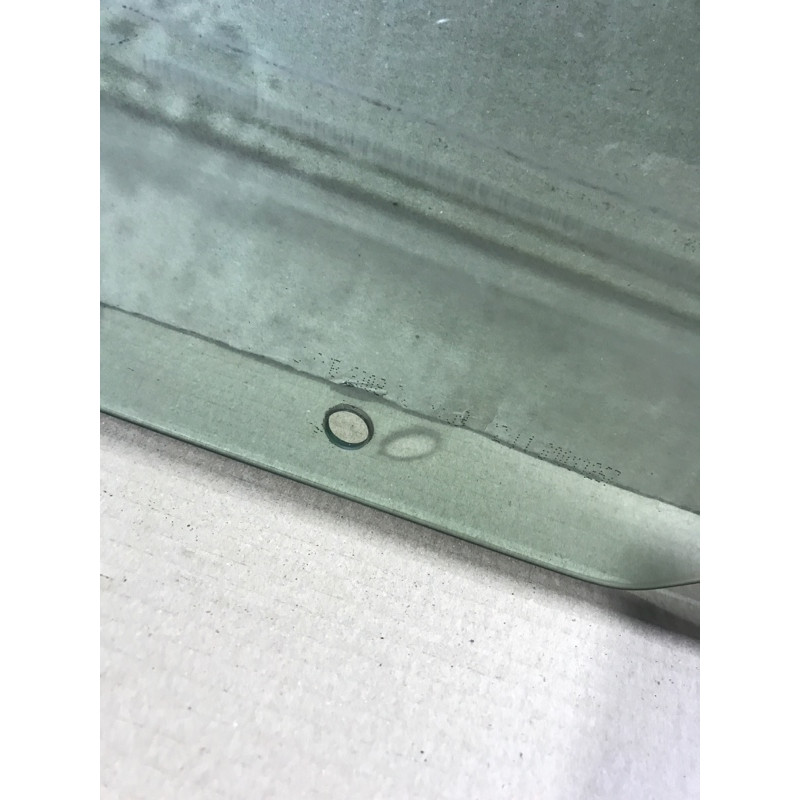 Стекло (кузов и элементы) Opel Vectra C 2008 2.2 YH 5161390