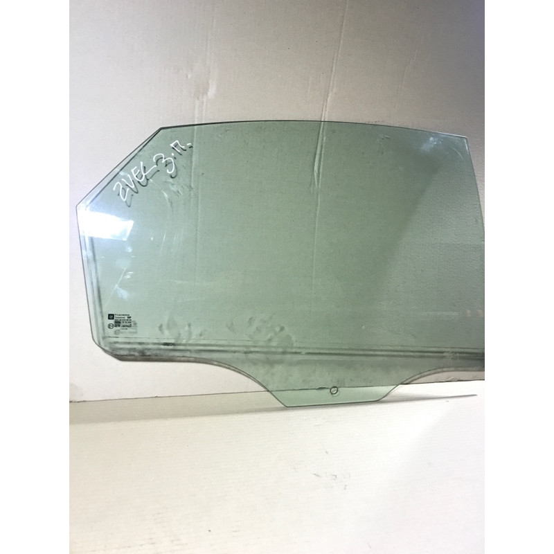 Стекло (кузов и элементы) Opel Vectra C 2008 2.2 YH 5161390