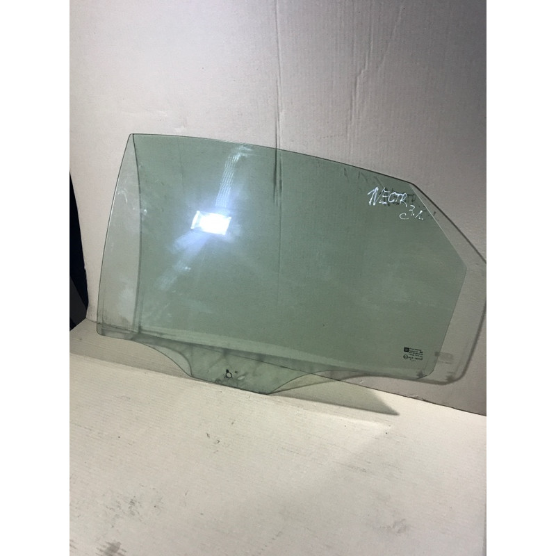 Стекло (кузов и элементы) Opel Vectra C 2004 2.2 SE 5161389