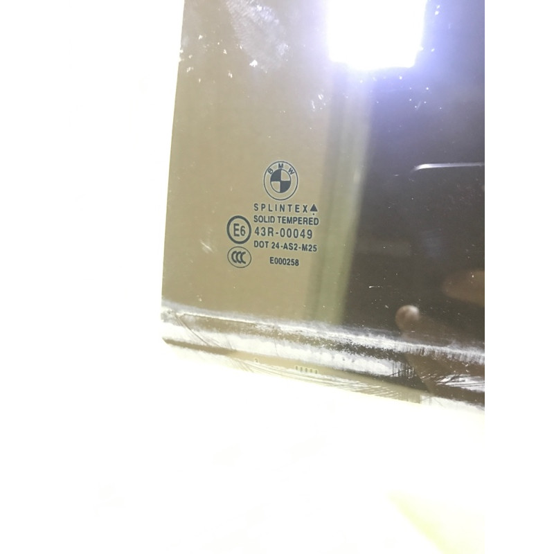 Стекло (кузов и элементы) BMW 5-series E60 2004 M54B22 51357110635