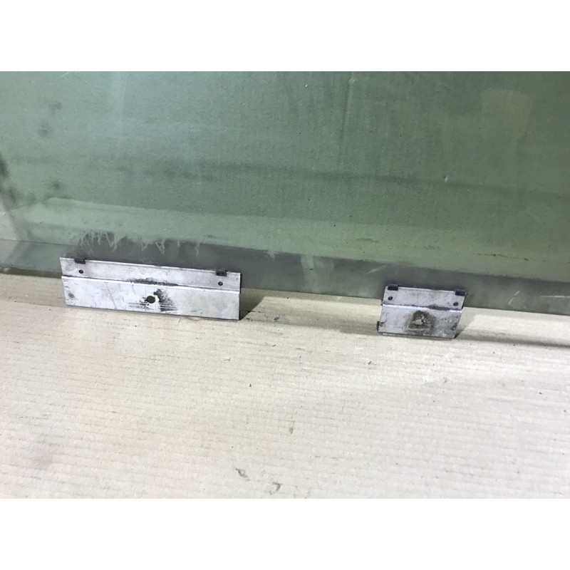 Стекло (кузов и элементы) BMW 5-series E34 51321944084