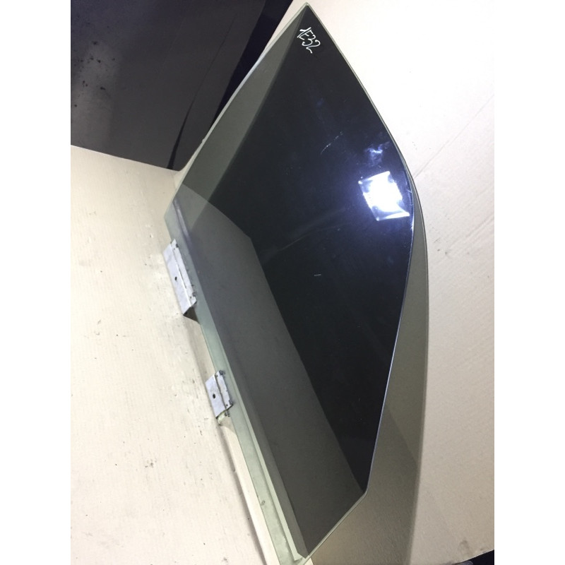 Стекло (кузов и элементы) BMW 7-series E32 1990 M70b50 51328127536