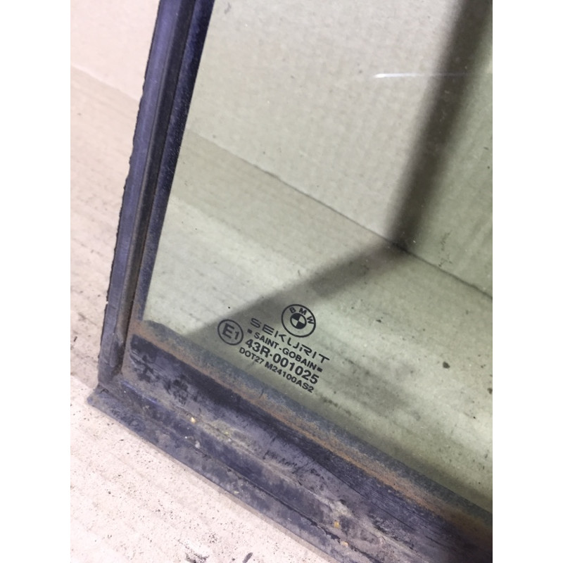 Форточка двери (кузов и элементы) BMW 5-series E34 51341934189