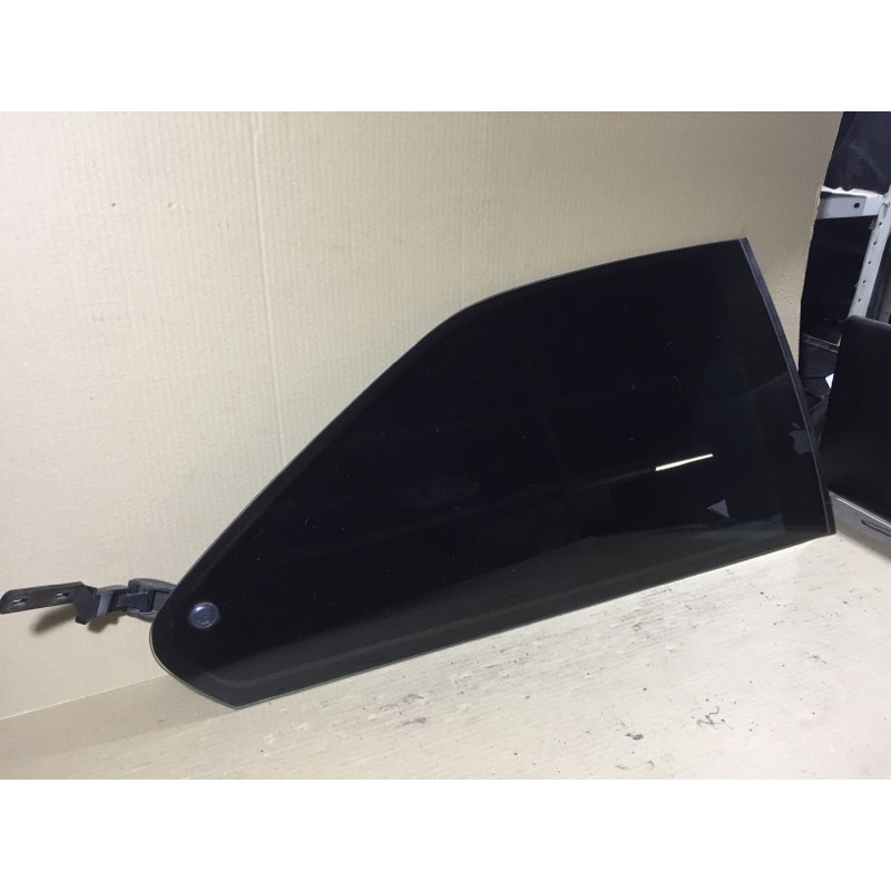 Форточка кузова (стекла и зеркала) BMW 3-series E36 51368119078