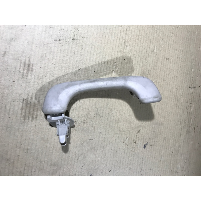 Ручка потолка (салон) Renault Megane 2 2004 1.9 DCI 8200035038