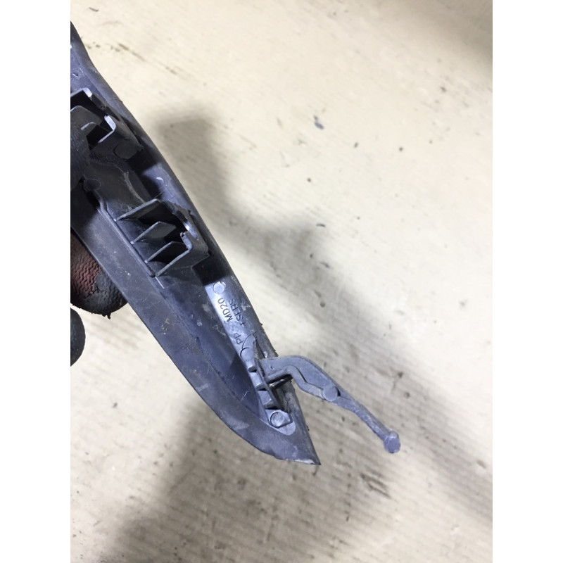 Водосток (кузов и элементы) Renault Megane 2 2004 1.9 DCI 8200100590