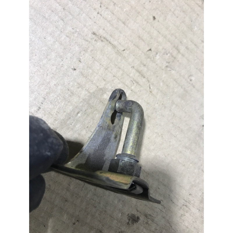Замок багажника (кузов і елементи) BMW 7-series E32 1990 M70b50 51241916204