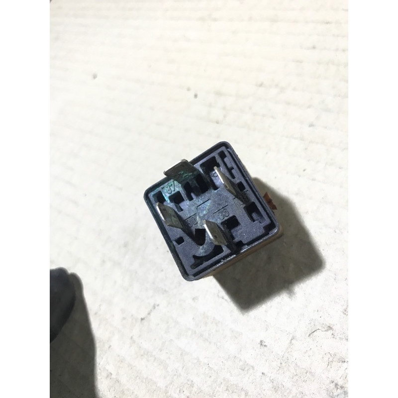 Реле (электрика) BMW 7-series E32 1990 M70b50 0332014456