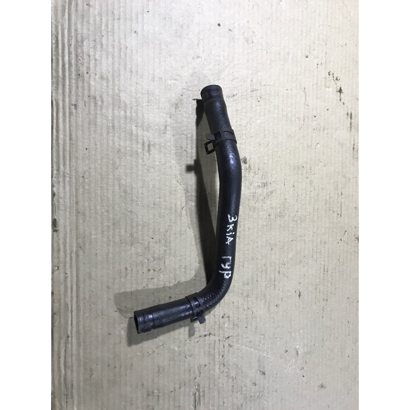 Патрубок (система охлаждения) KIA Sorento BL 2005 2.5 CRDI 575613E020