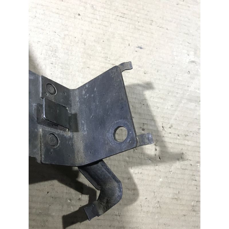 Кронштейн (двигун та елементи) Renault Megane 2 2004 1.9 DCI 8200245540