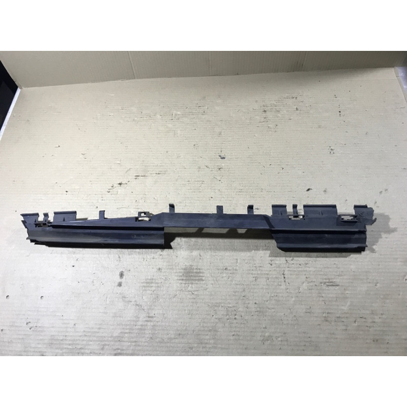 Пластик подкапотный (кузов и элементы) Renault Megane 2 2004 1.9 DCI 8200158162