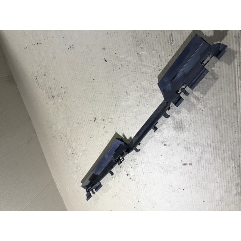 Пластик подкапотный (кузов и элементы) Renault Megane 2 2004 1.9 DCI 8200158162