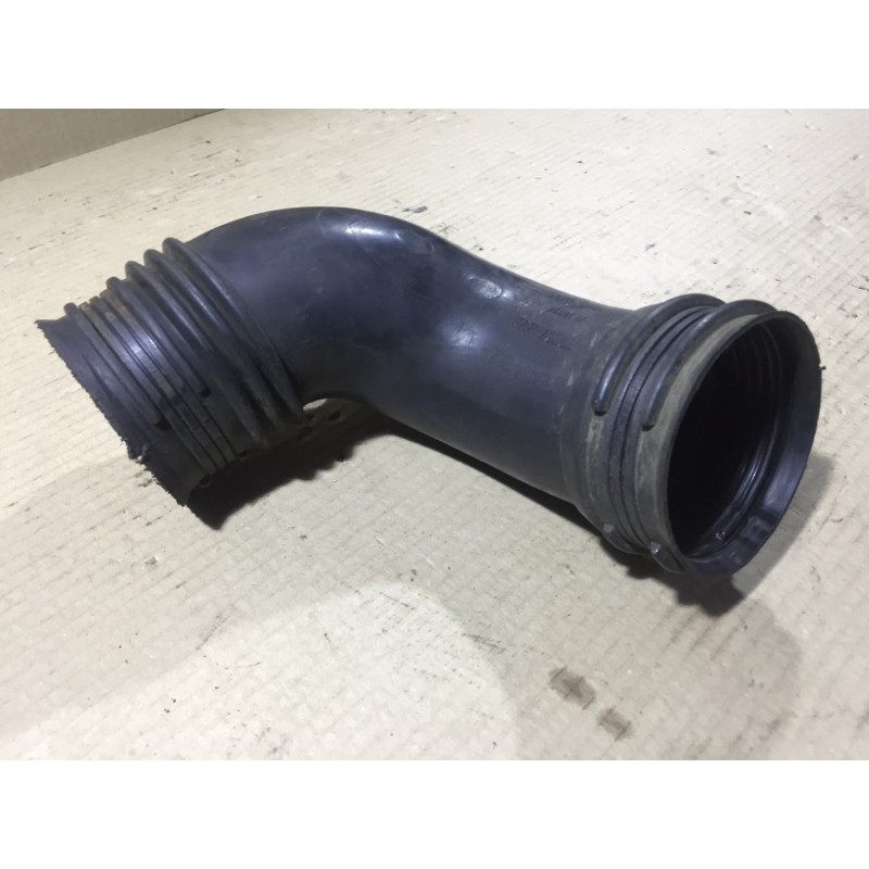 Патрубок (система охлаждения) Renault Megane 2 2004 1.9 DCI 8200201614