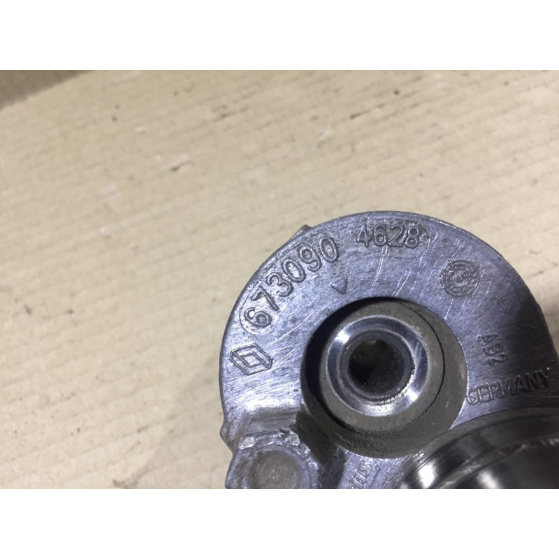 Ролик натяжний (двигун та елементи) Renault Megane 2 2004 1.9 DCI 6730904628