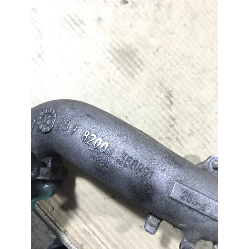 Патрубок (система охлаждения) Renault Megane 2 2004 1.9 DCI 8200360891