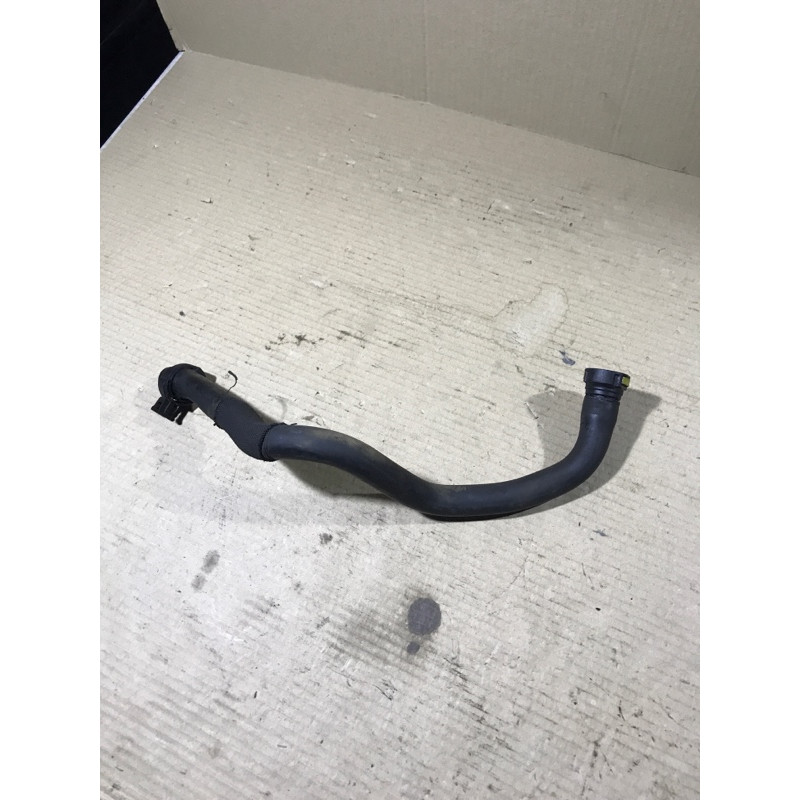 Патрубок (система охлаждения) Renault Megane 2 2004 1.9 DCI 8200186227