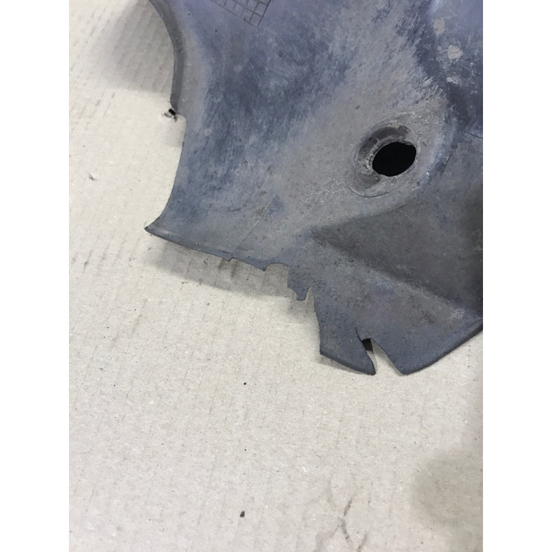 Подкрылок (кузов и элементы) Renault Megane 2 2004 1.9 DCI 8200141288