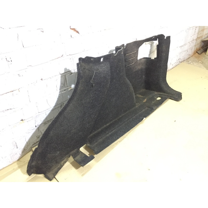 Обшивка багажника (салон) Renault Megane 2 2004 1.9 DCI 8200128706