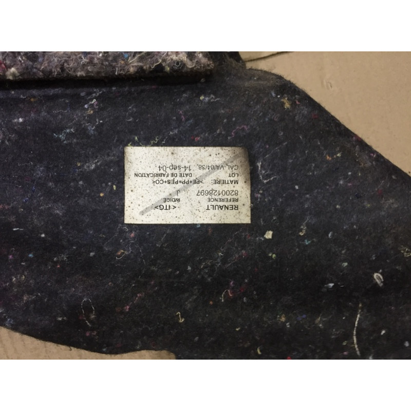 Обшивка багажника (салон) Renault Megane 2 2004 1.9 DCI 8200128697