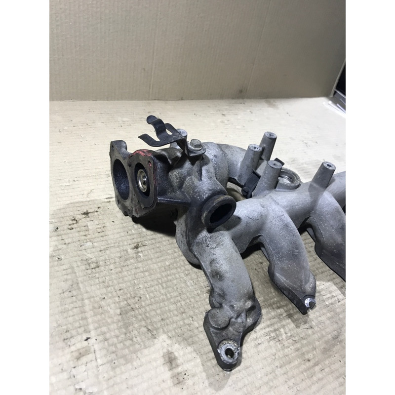 Коллектор впускной (впускная система) Renault Megane 2 2004 1.9 DCI 8200695549