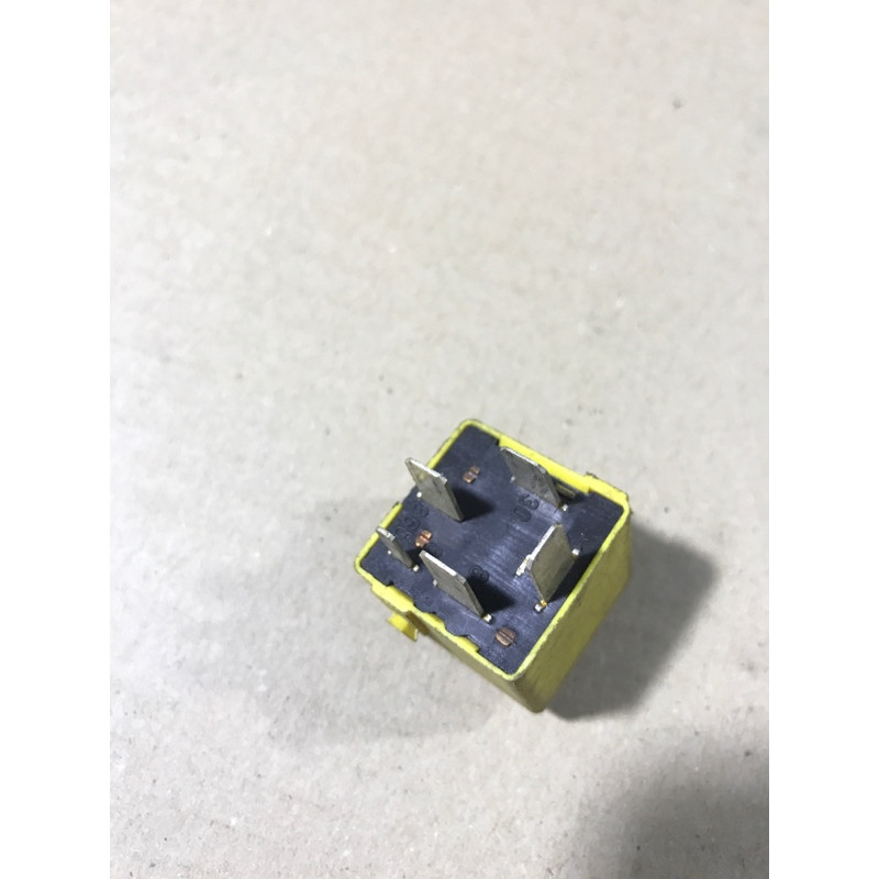 Реле (электрика) BMW 5-series E34 61 36 1 390 383