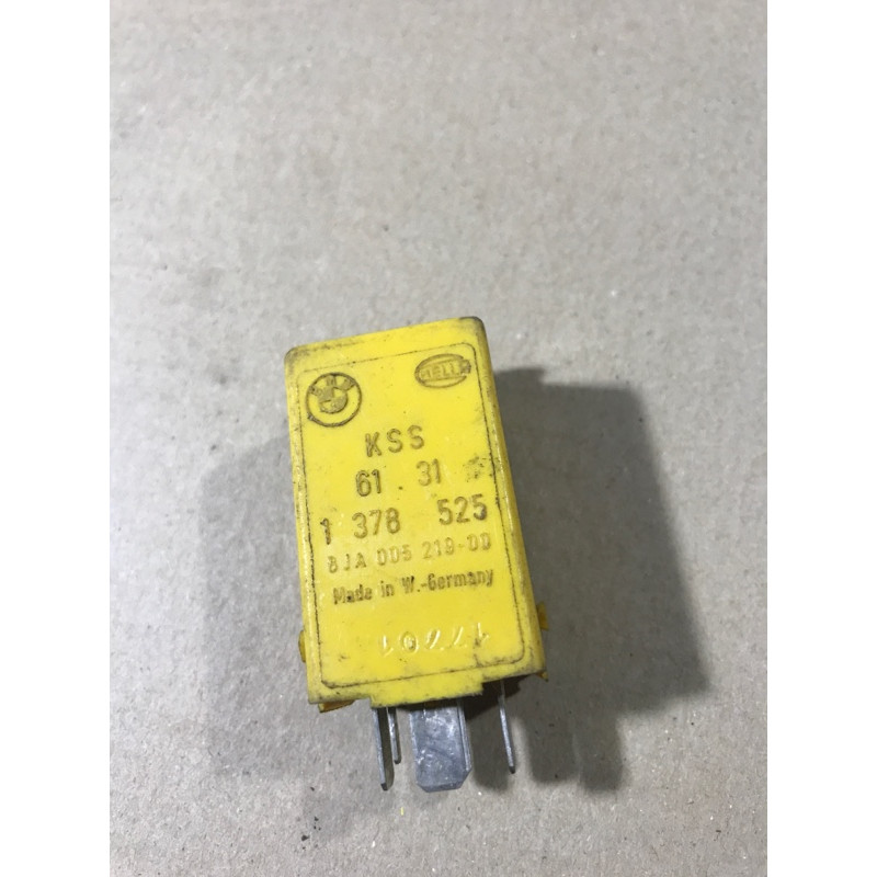 Реле (электрика) BMW 7-series E32 61311378525