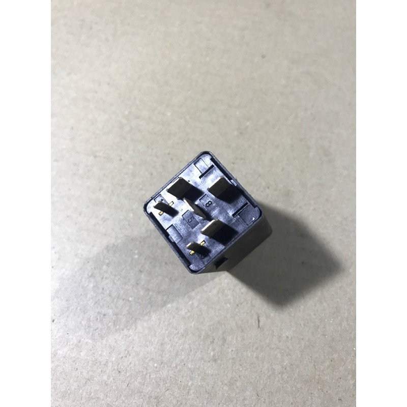 Реле (электрика) BMW 5-series E34 61358351296