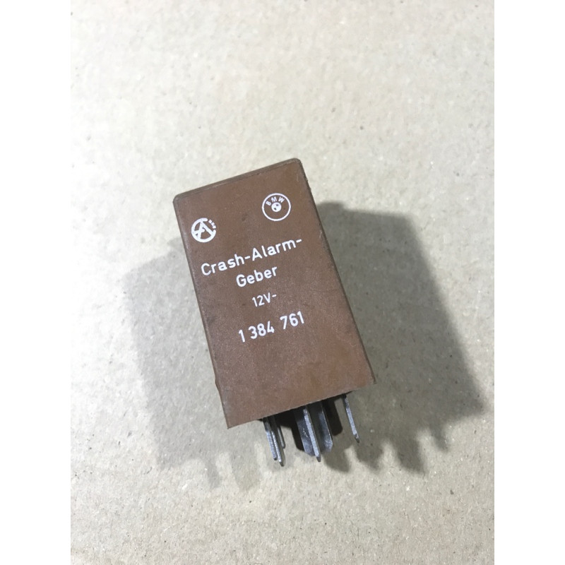 Реле (электрика) BMW 7-series E32 61 35 1 384 761