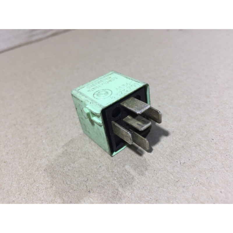 Реле (электрика) BMW 3-series E46 61368373700