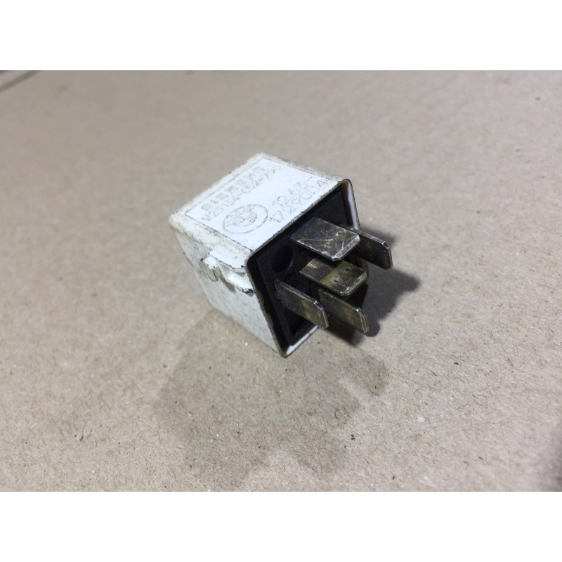 Реле (электрика) BMW 5-series E39 12631729004