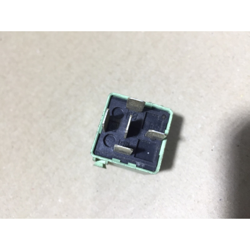 Реле (электрика) BMW 5-series E39 61368373700