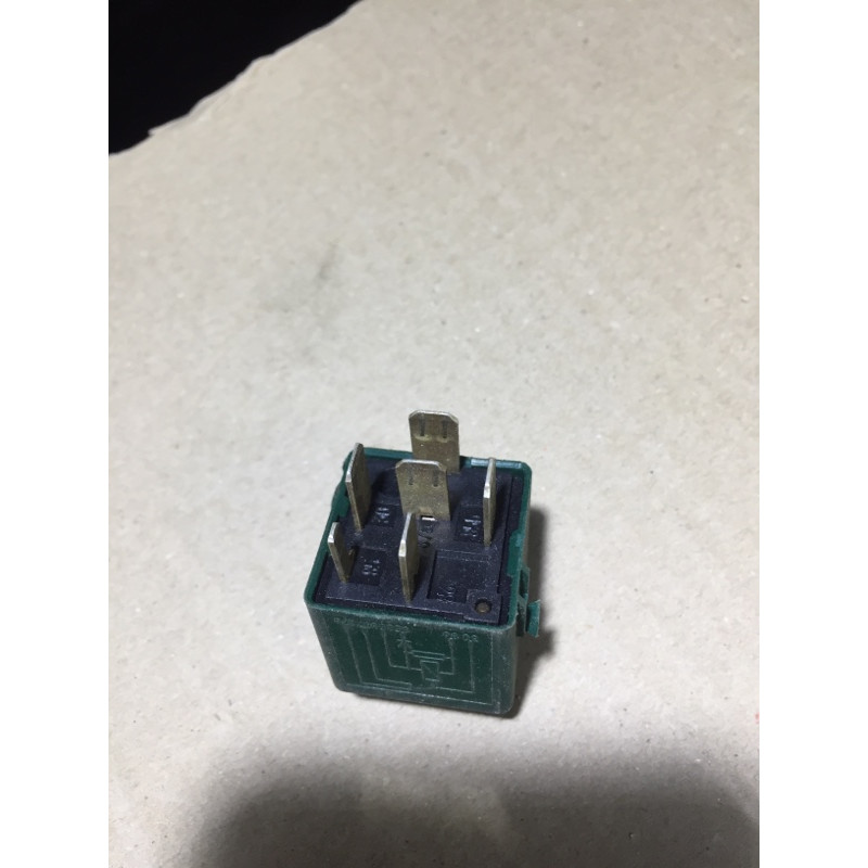 Реле (электрика) BMW 5-series E34 61368350566