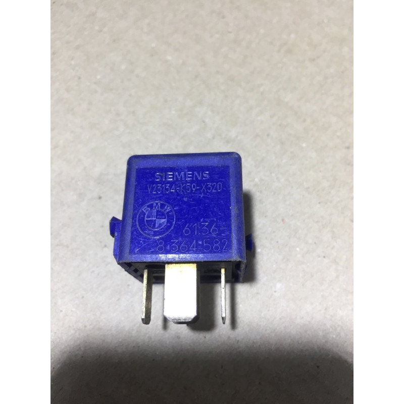 Реле (электрика) BMW 7-series E65 N62B44 61368364582