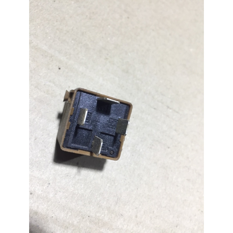 Реле (электрика) BMW 5-series E34 61361388729