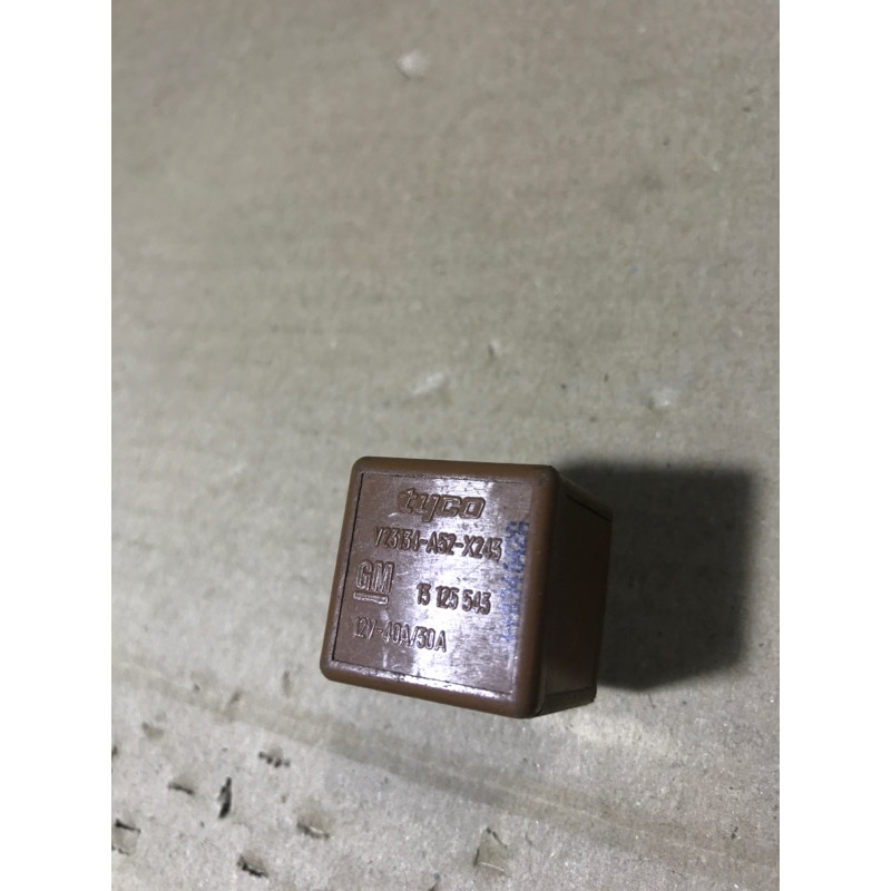 Реле (электрика) Opel Vectra C 2004 2.2 SE 13125543