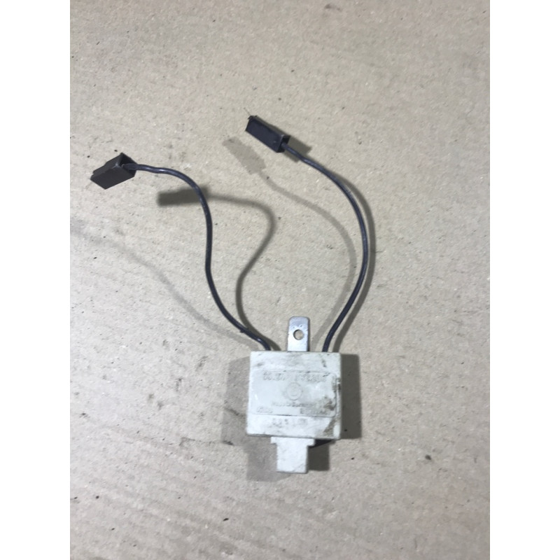 Усилитель антенны (электрика) BMW 7-series E32 1990 M70b50 65241392203