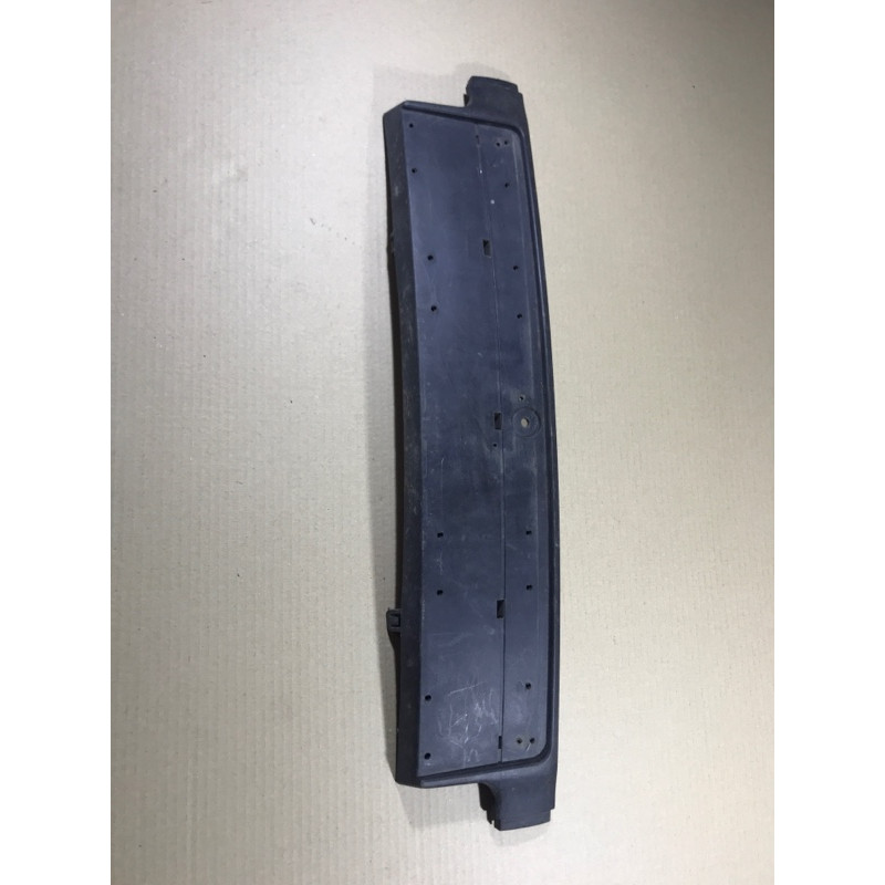Молдинг бампера (кузов и элементы) BMW 3-series E36 51118165146