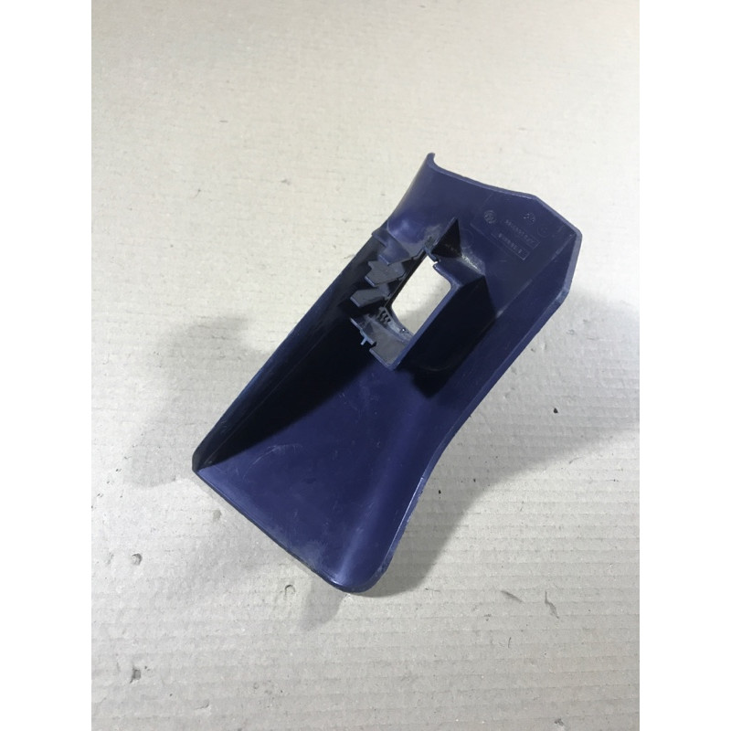 Накладка ременя безпеки (салон) BMW 5-series E34 72118139841