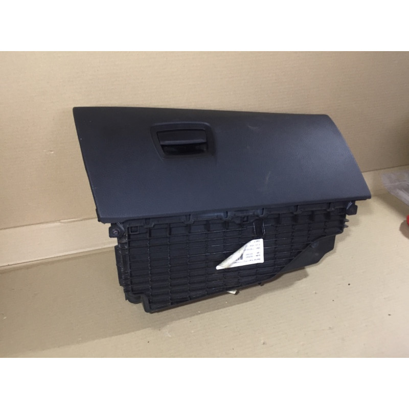 Бардачок (салон) BMW 5-series F10 2013 N47D20 51169166683