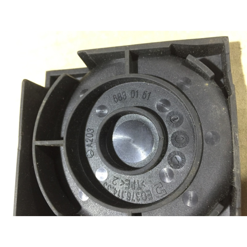 Пластик салона (салон) Mercedes-Benz C-class W203 1.8 M111.951 A2036830151