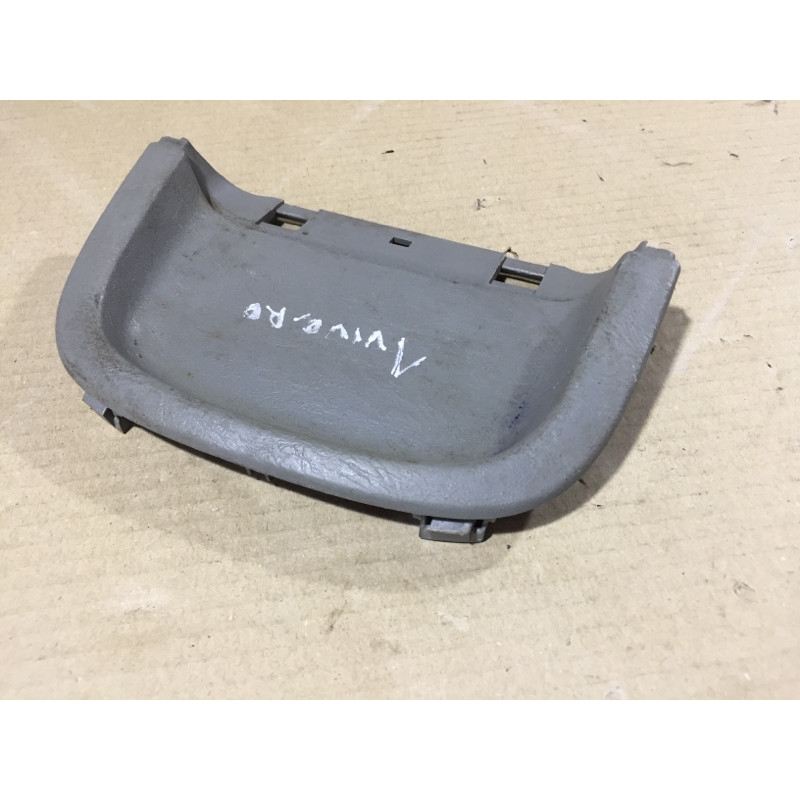 Накладка торпеды (салон) Opel Vivaro 1 2007 1.9 D 8200004628